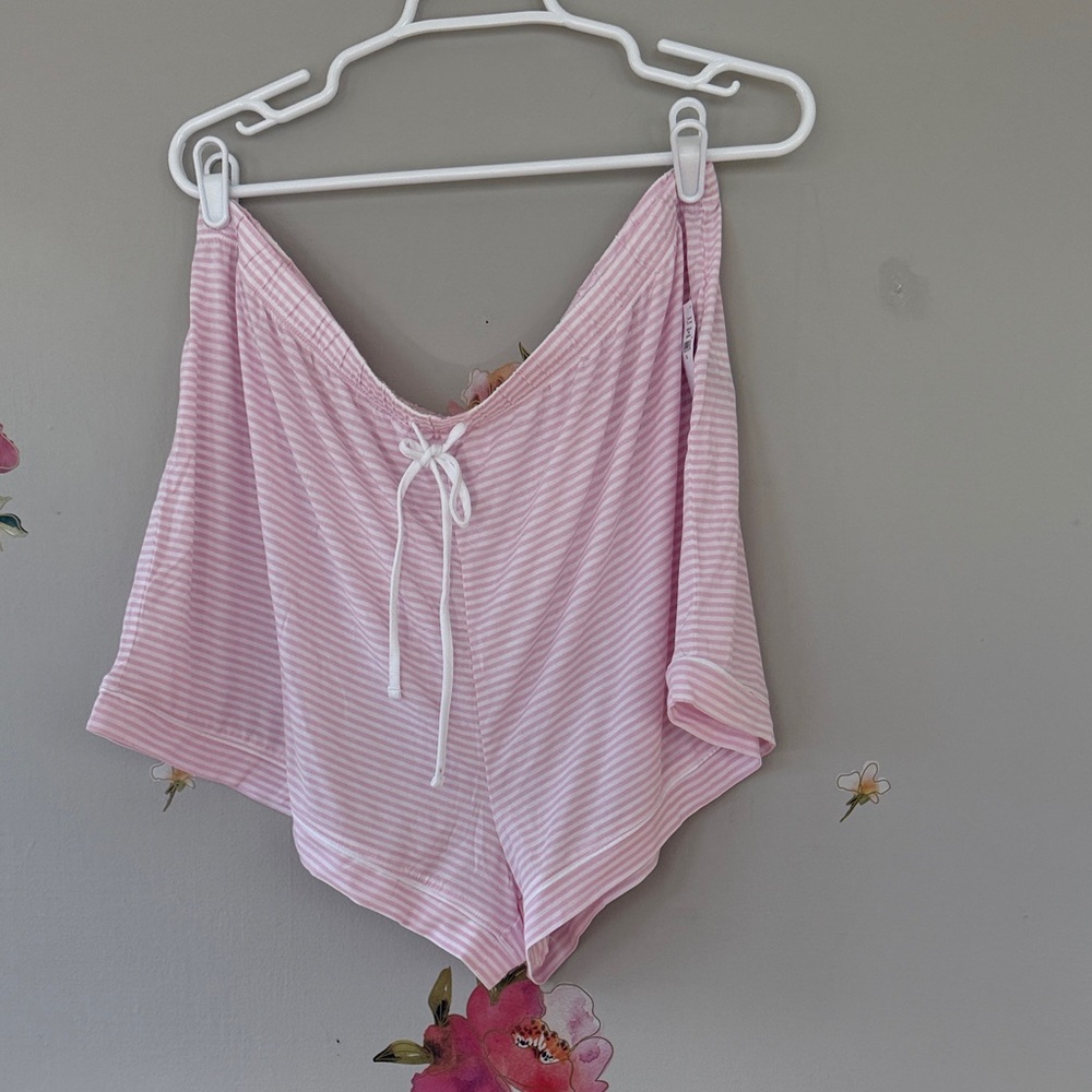 GAP Women's Pink Striped Pajama Shorts